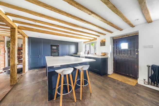 Kitchen/Dining Room (1)