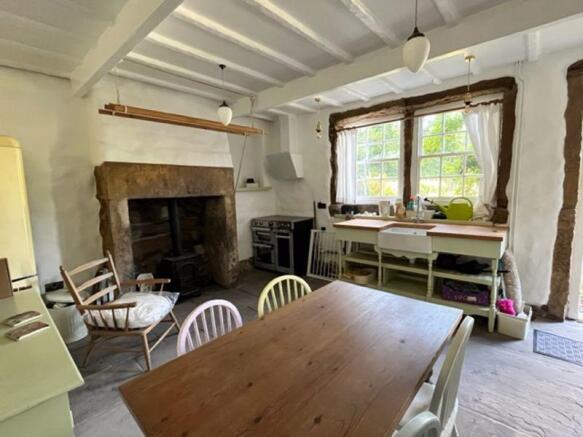 Living Room/Kitchen