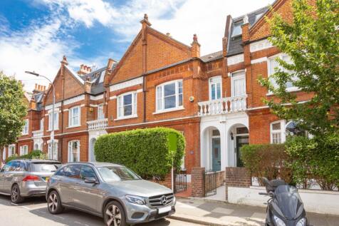Bovingdon Road,
Sands End, SW6