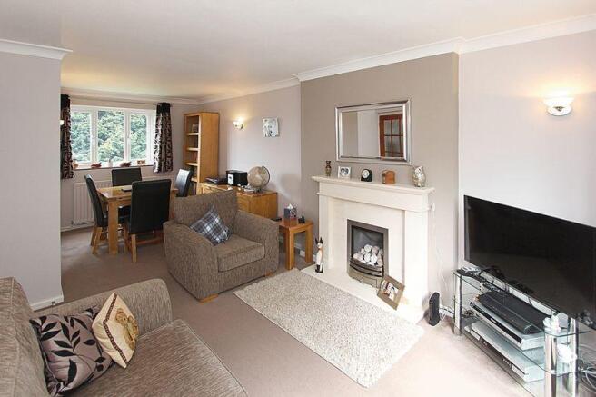 LIVING ROOM 3