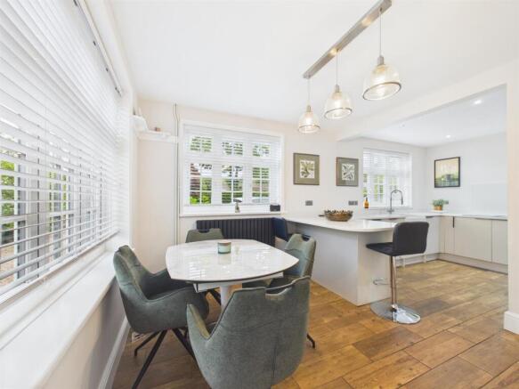 Kitchen / Dining Room