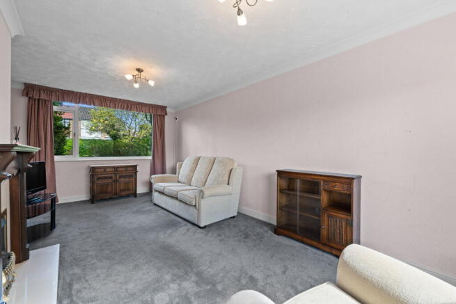 2 bed Semi-Detached for sale Image 11