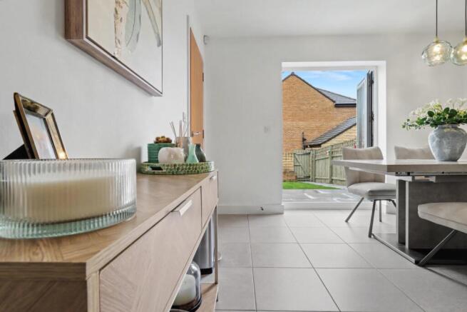 4 bed Detached for sale Image 11