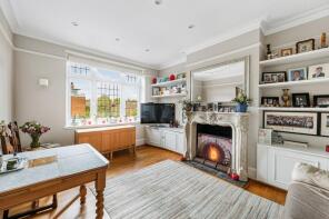 95, Talgarth Mansions, Talgarth Road, London W14 9DF