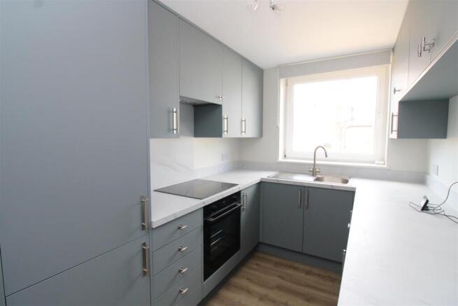 Kitchen 3.JPG