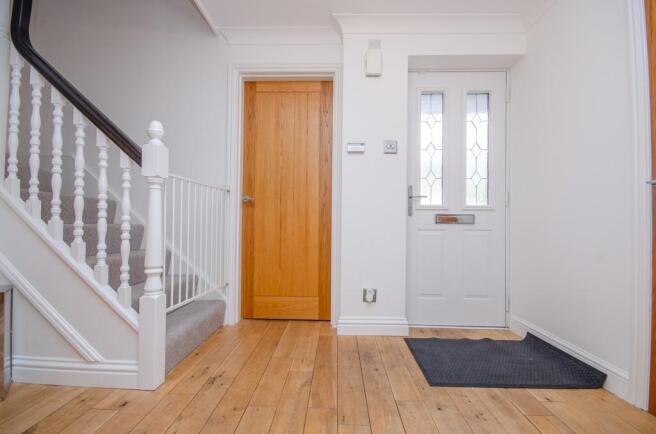 Entrance hall.jpg