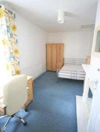 grafton-street-hu5-2nr-1052290