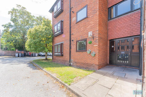 Beresford Road, Prenton, CH43