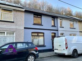 101, Woodland Terrace, Aberbeeg, Abertillery NP13 2EN