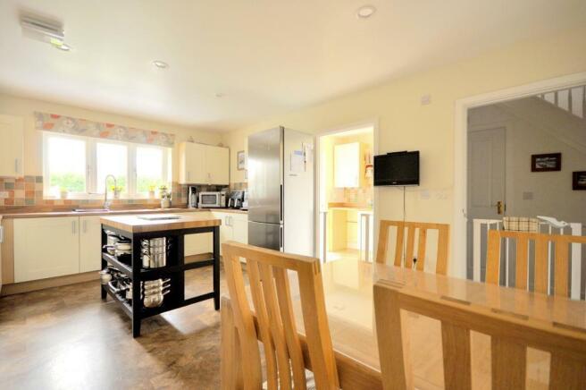 Kitchen / breakfast room