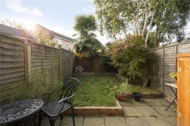 Speldhurst Road, E9