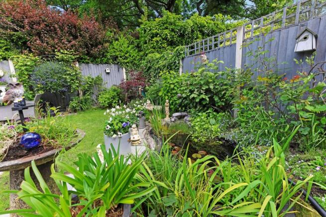 3 bed Semi-Detached for sale Image 10