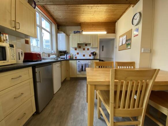 112 Lisvane Street MAR21 (2)