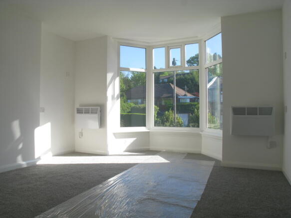 2 bed Apartment to rent Image 8