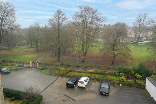 1 bed Flat for sale Image 5