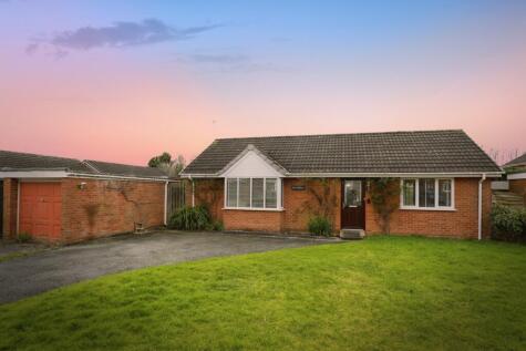 Kestrel Close, Winsford, Cheshire, CW7