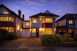 35, Grendon Gardens, Wembley HA9 9NE