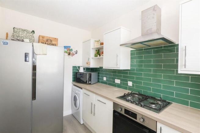 2 bed Terraced for sale Image 7