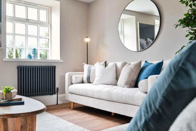 4 bed House for sale Image 10