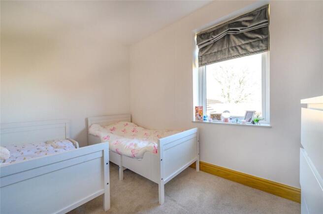 6 bed Detached for sale Image 12