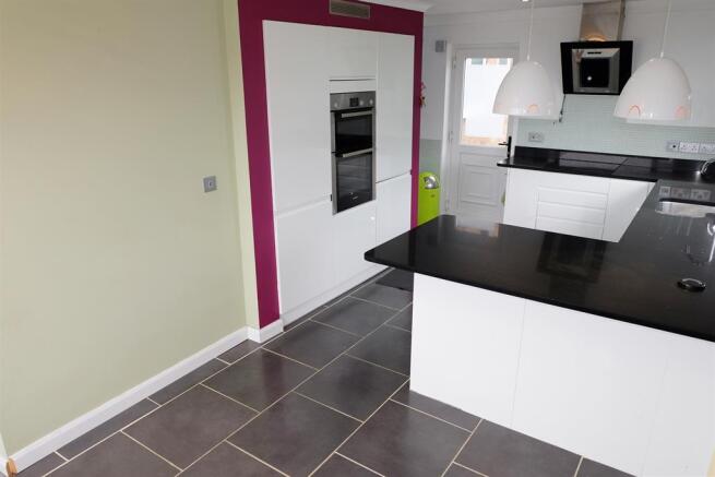 2nd view kitchen