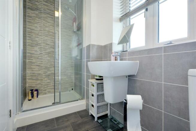 Ensuite_1.jpeg