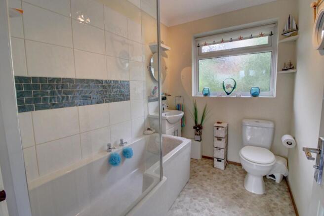Family Bathroom a