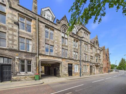 Flat 2, 11 Tay Street, Perth, PH1 5LQ