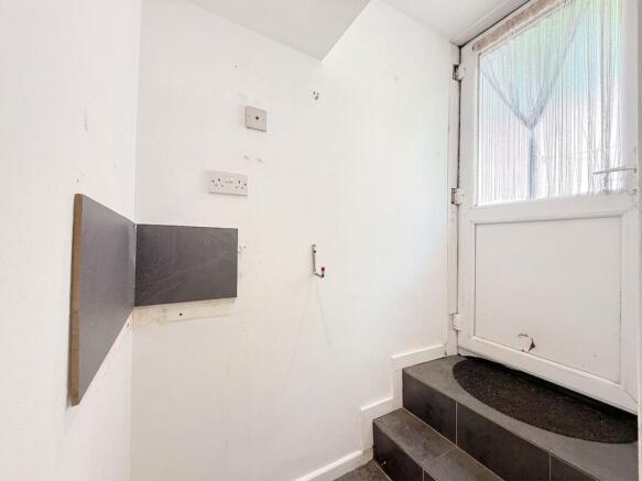 3 bed Terraced for sale Image 7