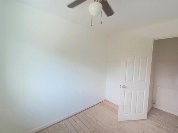 4 bed Detached for sale Image 10