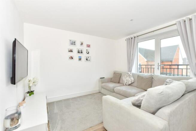 Kitchen/Lounge