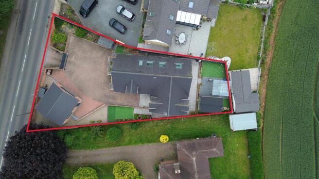 4 bed Detached for sale Image 6