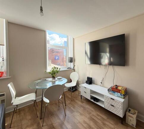 5 living room -.jpg
