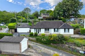 17, Hillside, Kirkheaton, Huddersfield HD5 0JR