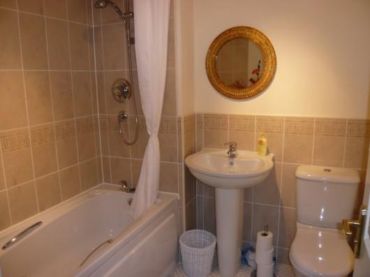 Family bathroomEnsui