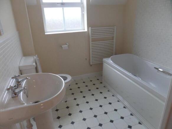 Photo 5