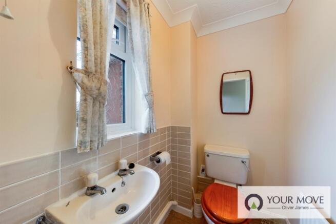 Cloakroom / WC
