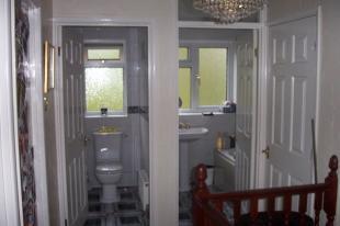 Bathroom & WC