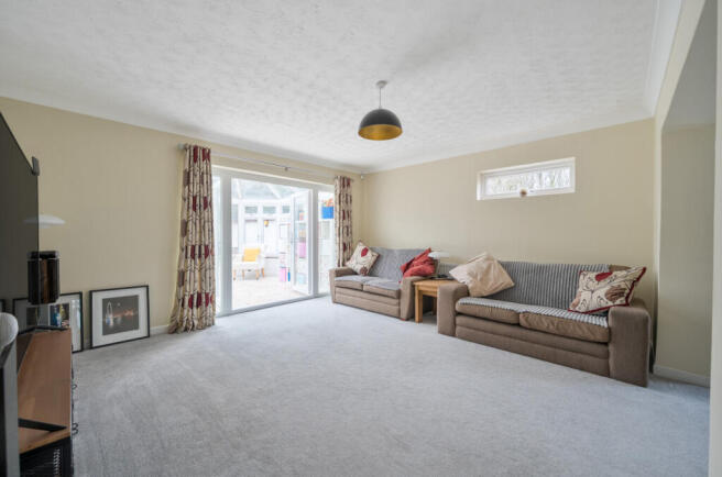 1425533-28-69b2bd...