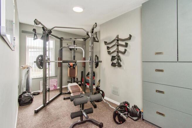 2 bed Terraced for sale Image 9