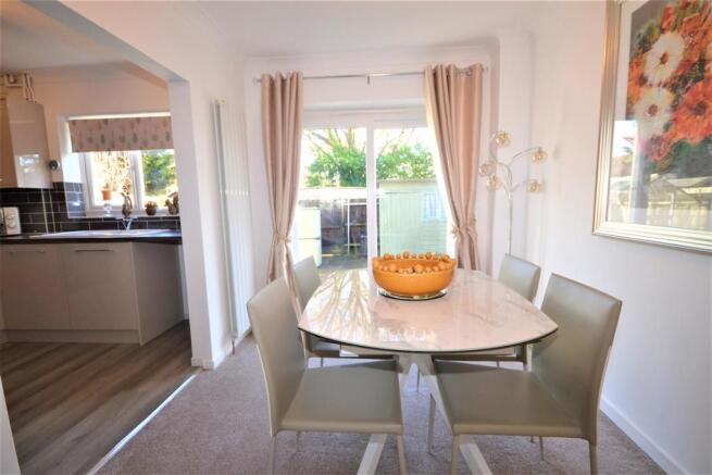 dining room #3.JPG