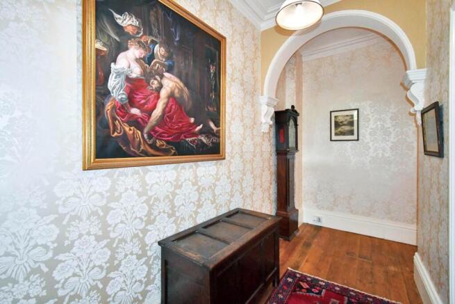 4 bed Terraced for sale Image 11