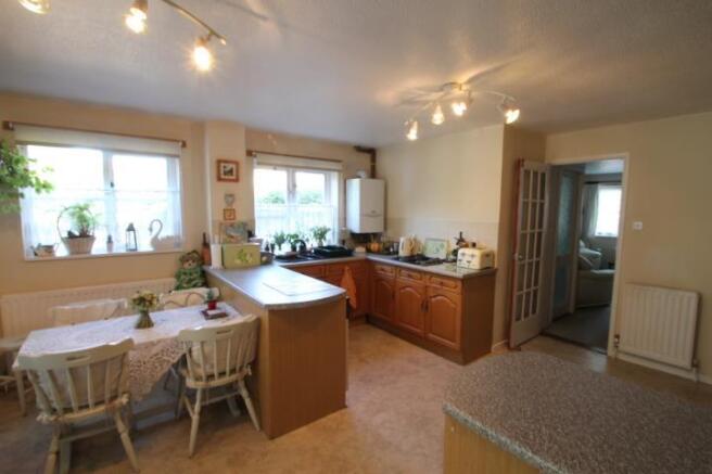 Kitchen/Breakfast Ro