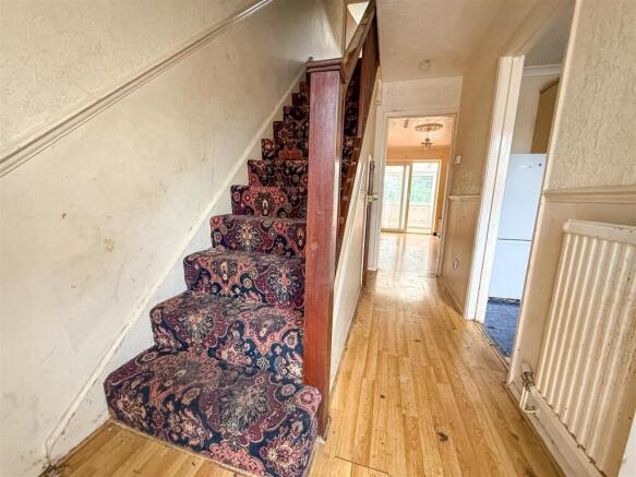 ENTRANCE HALLWAY
