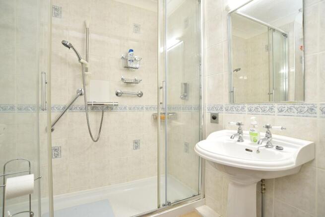 1 bed Apartment for sale Image 8