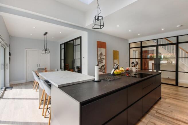 Kitchen/Dining Rm