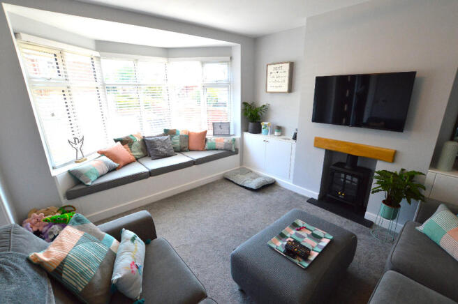 Bay Fronted Lounge