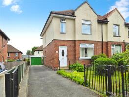 25, Castle Mount, Thornhill, Dewsbury WF12 0DN