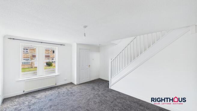 3 bed Semi-Detached to rent Image 4