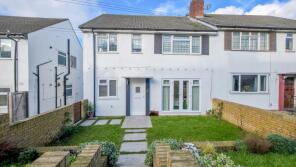 6, Ankerdine Crescent, London SE18 3LQ